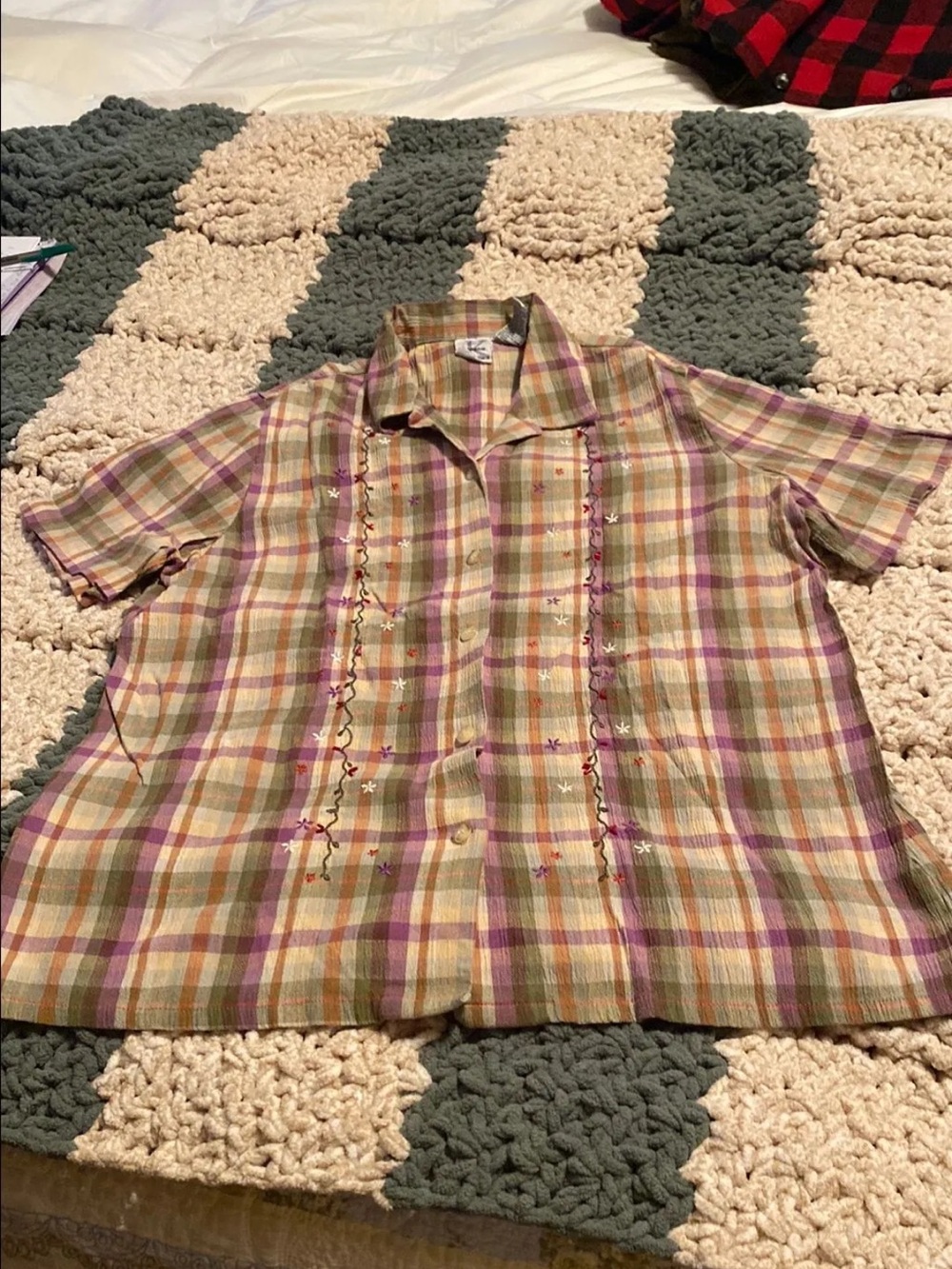 Koret Multicolor Plaid Short-Sleeve Button-Down Shirt in Green, Purple & Tan